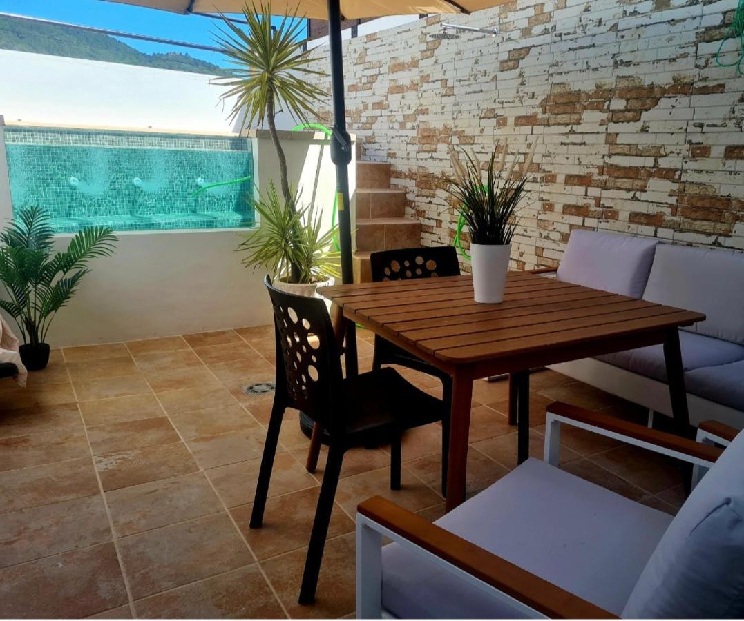 Willa La Casa Junto Al Sendero Del Rio & Piscina # Aire Acondicionado Los Romeros Zewnętrze zdjęcie